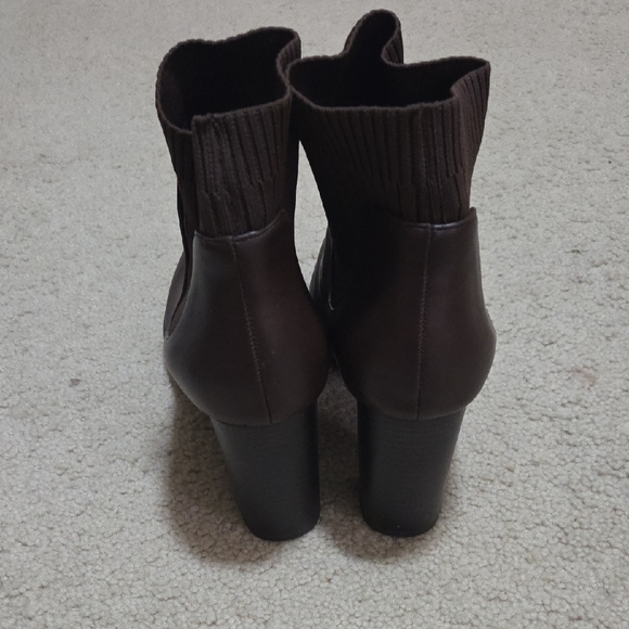 Elegant Brown Ankle Booties - Picture 2 of 6